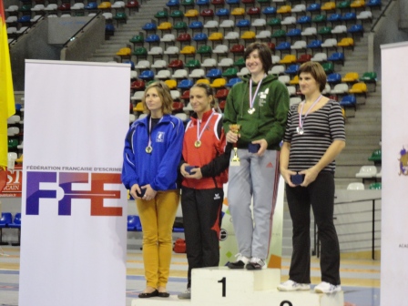 Célia Cabane championne de France entreprises d'escrime