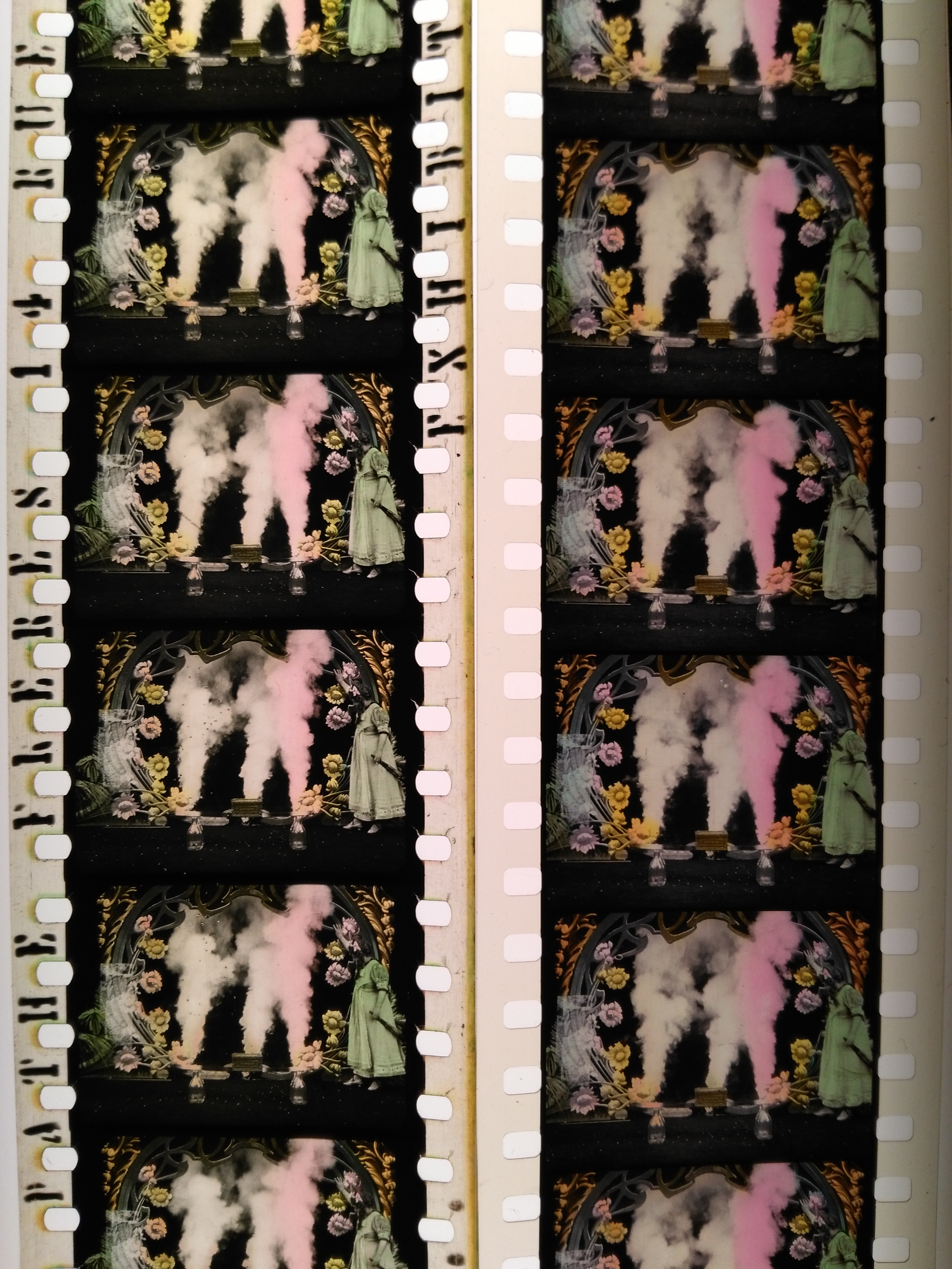 Magie modern (Segundo de Chomón, Pathé Frères, 1908), pellicule nitrate et pellicule polyester (version restaurée), archives du Museo Nazionale del Cinema, Turin